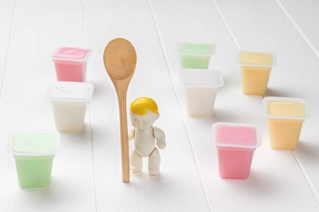 Schemat żywienia niemowląt mlekiem modyfikowanym na co zwrócić uwagę?