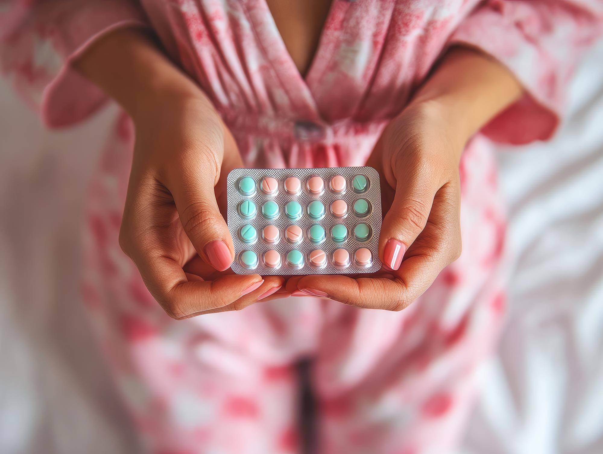 Antykoncepcja hormonalna jak stosować by zachować skuteczność i zdrowie